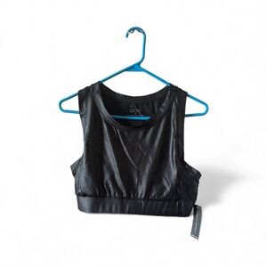 Black Sleeveless Crop Sports Bra